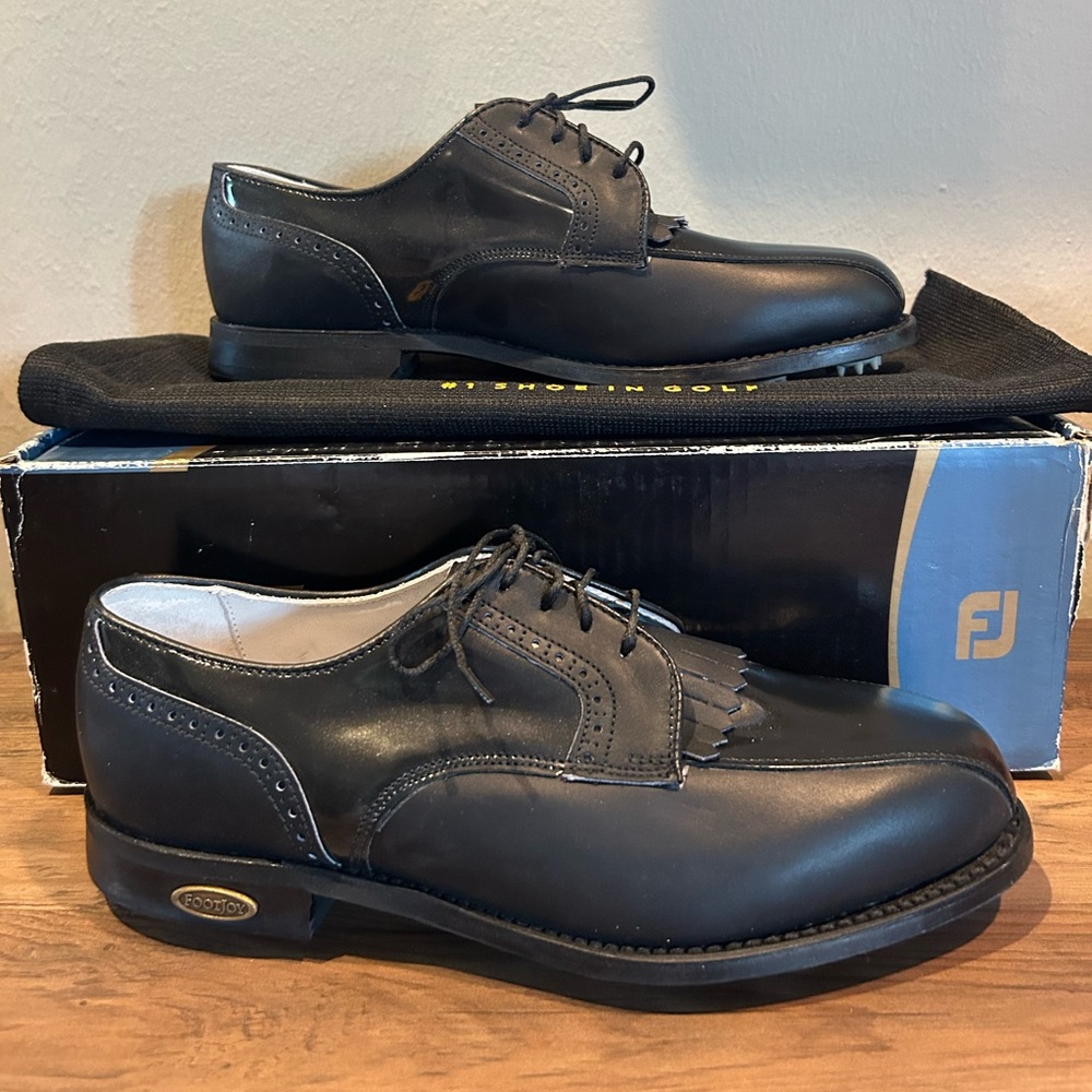 Footjoy Women’s Classic Spiked Leather Golf Shoes-Black-Size 9.5 NIB⛳️ - Picture 1 of 4